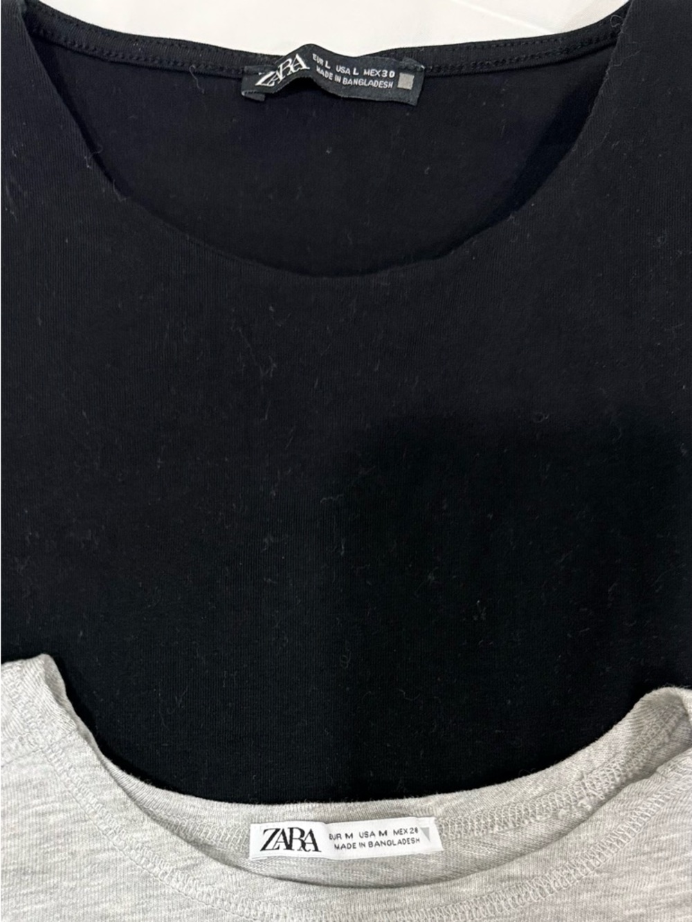 Zara bundle of 2 Long-Sleeve Crew Neck Tops - Black & Heather Gray size M - Picture 6 of 6
